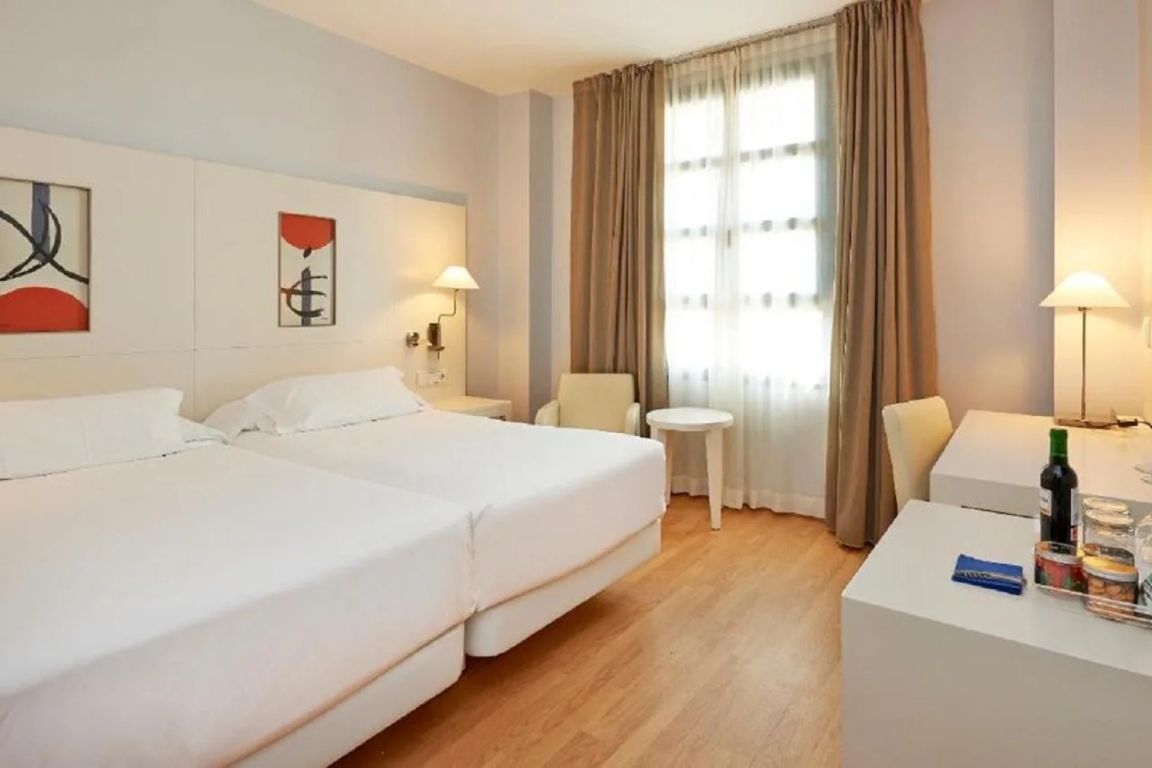 NH Valencia Las Artes