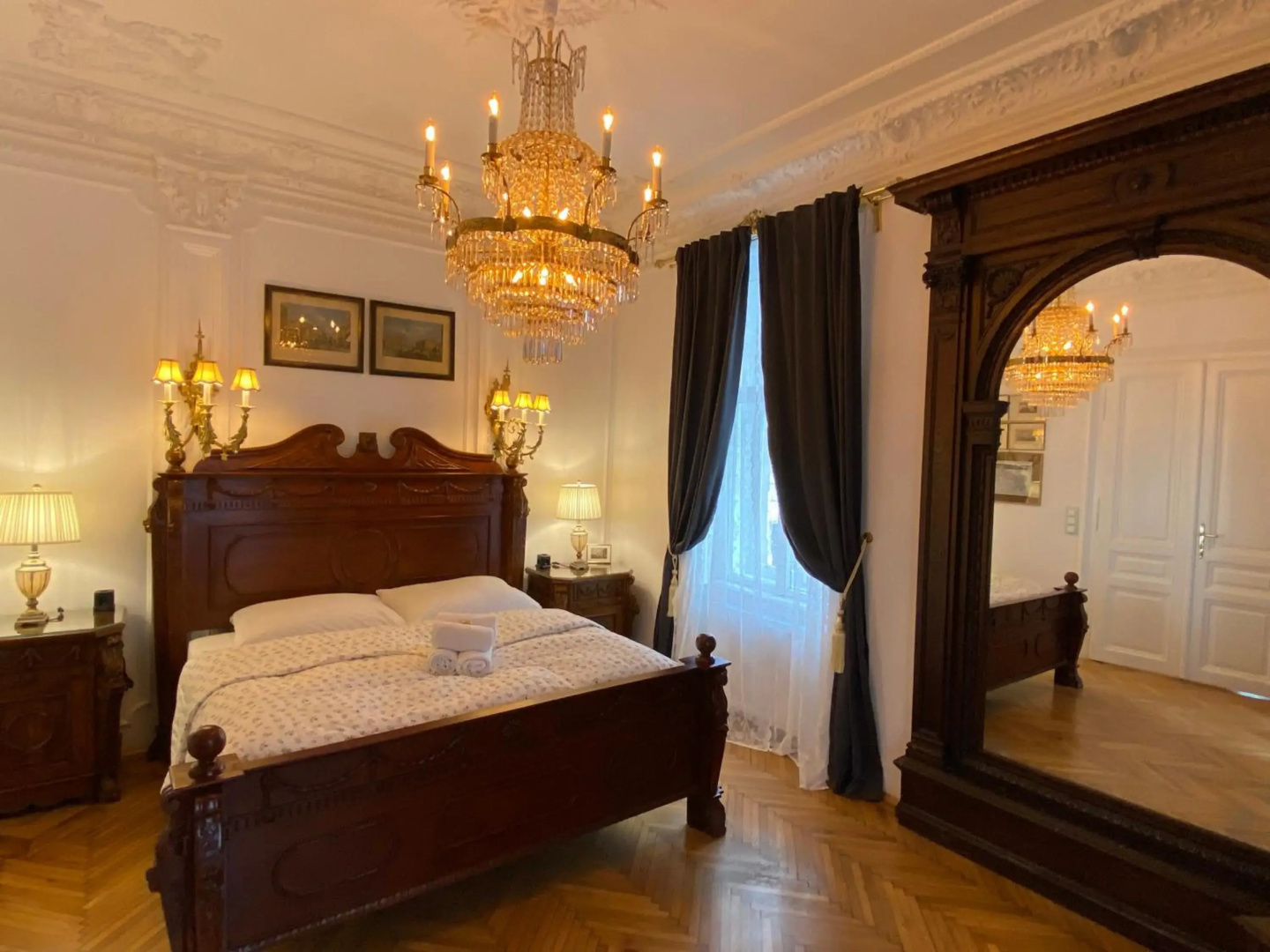 7th Heaven Vienna Center Apartments