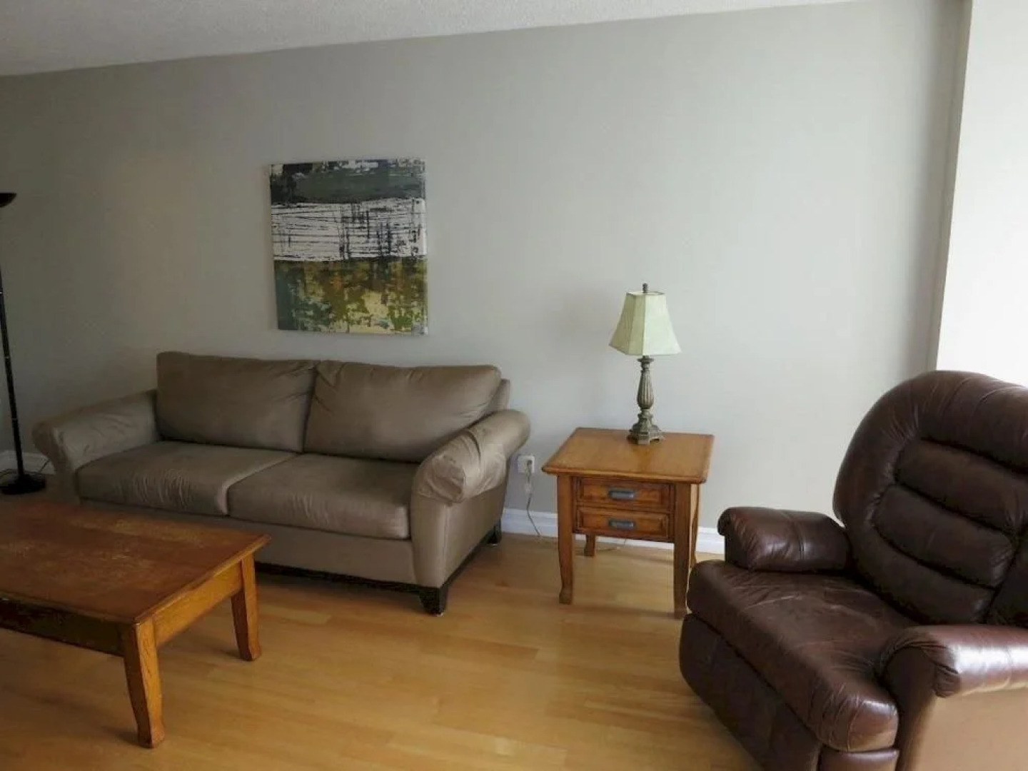 Moore Suites - Waterfront Place