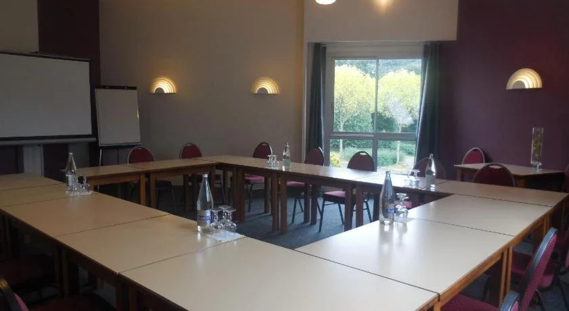 Au Relais de lOust