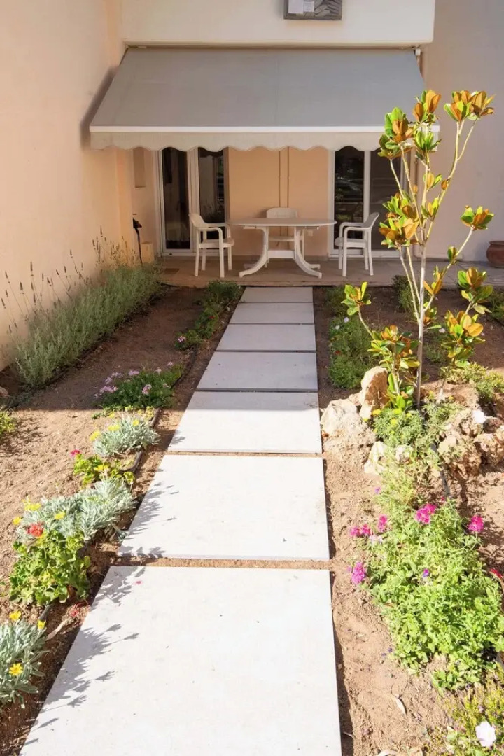 Seaside Retreat in Diminio