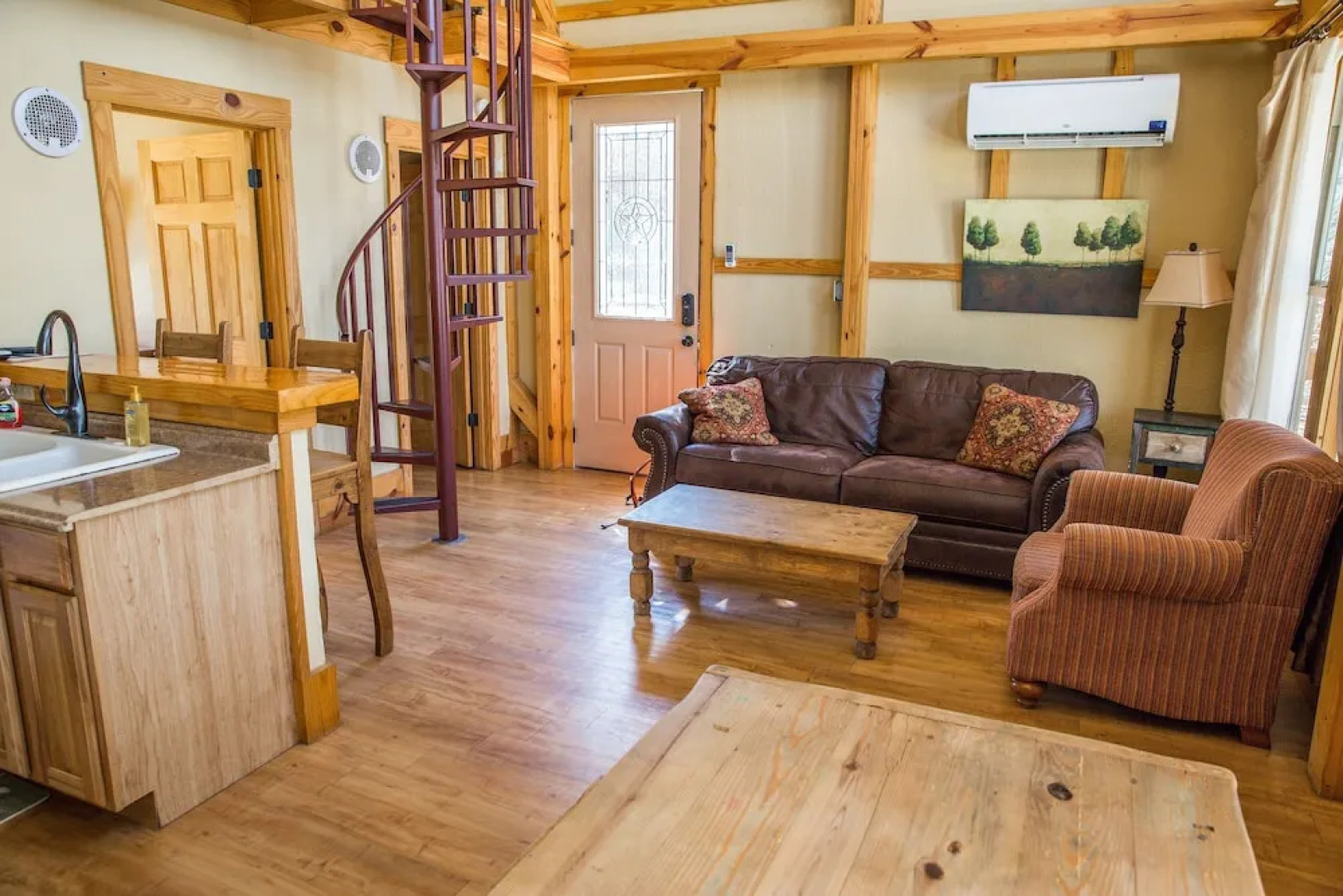River Rd. Treehouses- Whippoorwill Haus 1 Bedroom 1 Bathroom Cabin