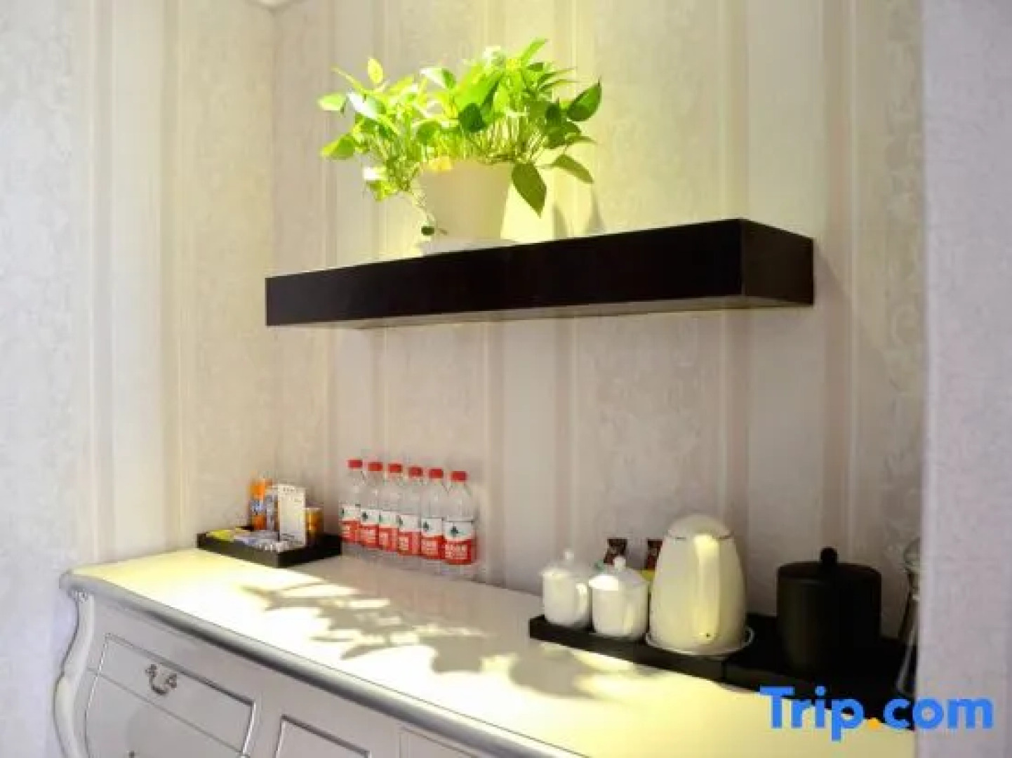 Sanhe International Hotel