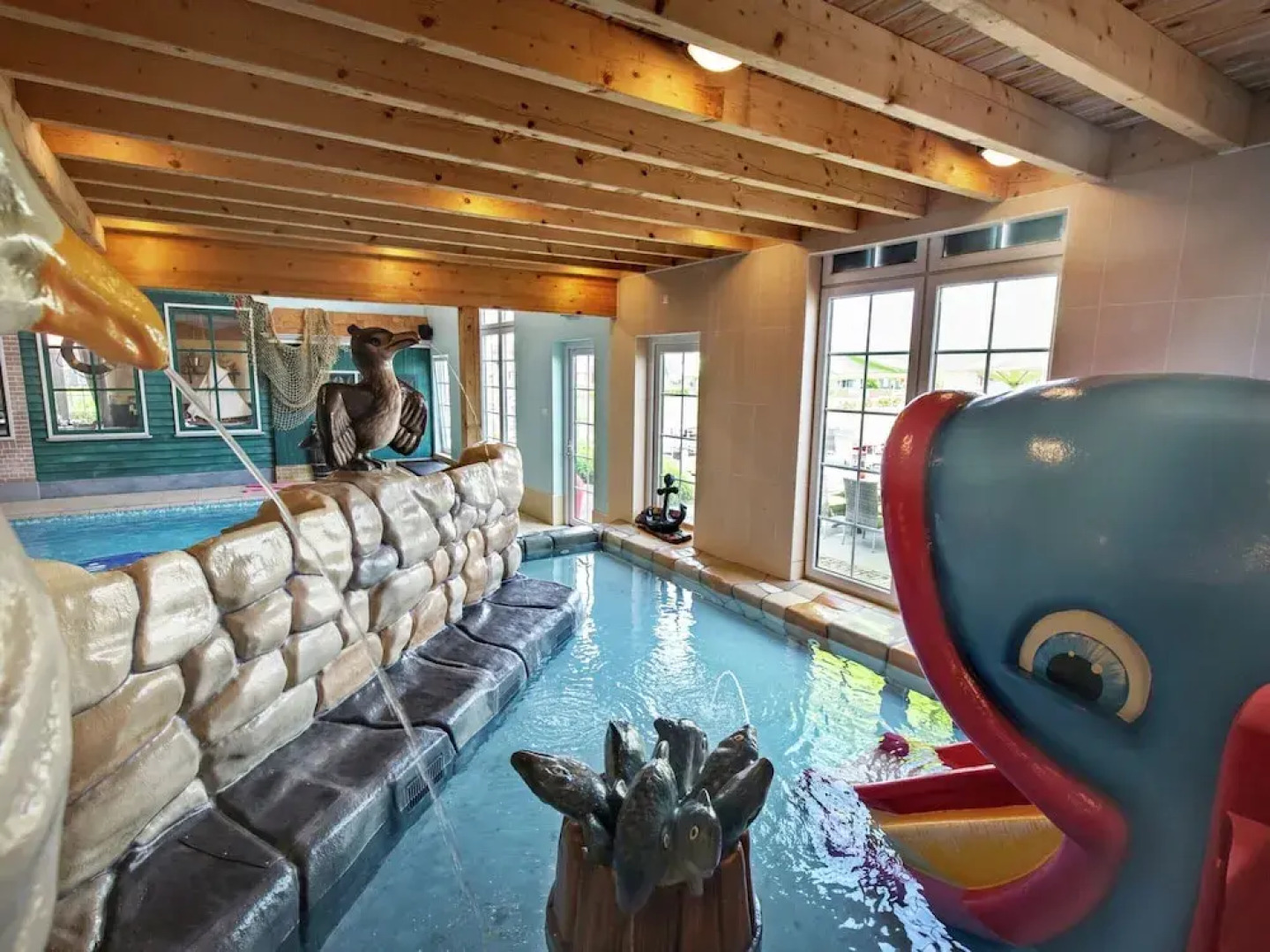 Modern, Spacious, Detached Holiday Home, Near Alkmaar