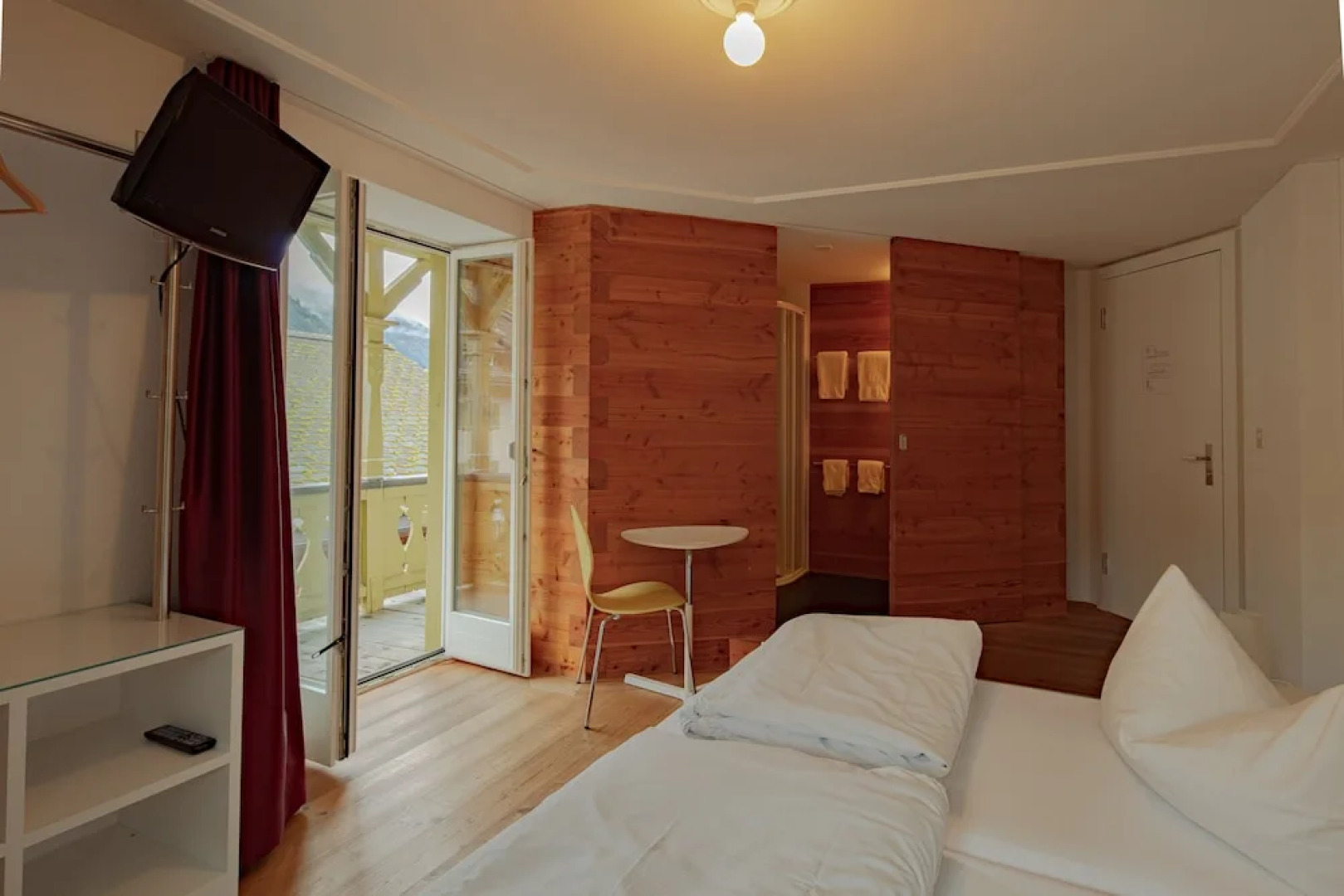 Hotel & Restaurant Vallatscha