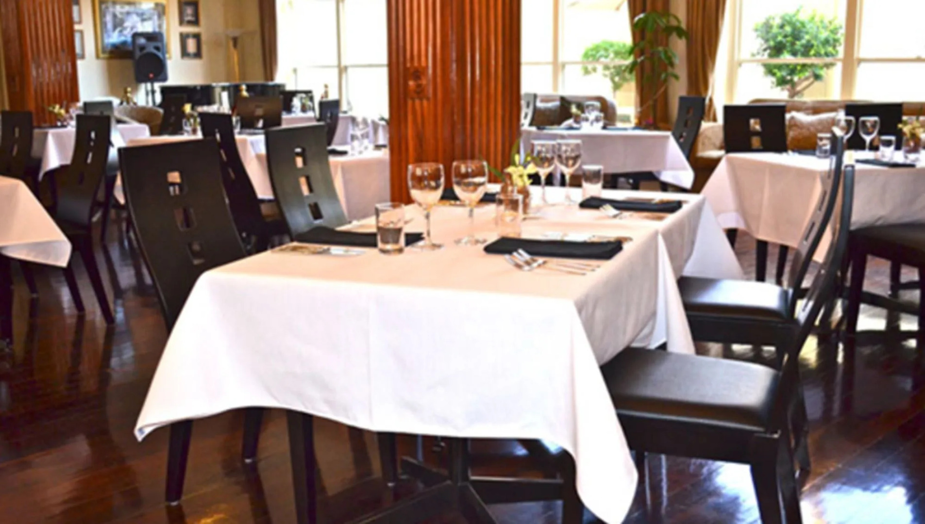 Royal Exchange Hotel