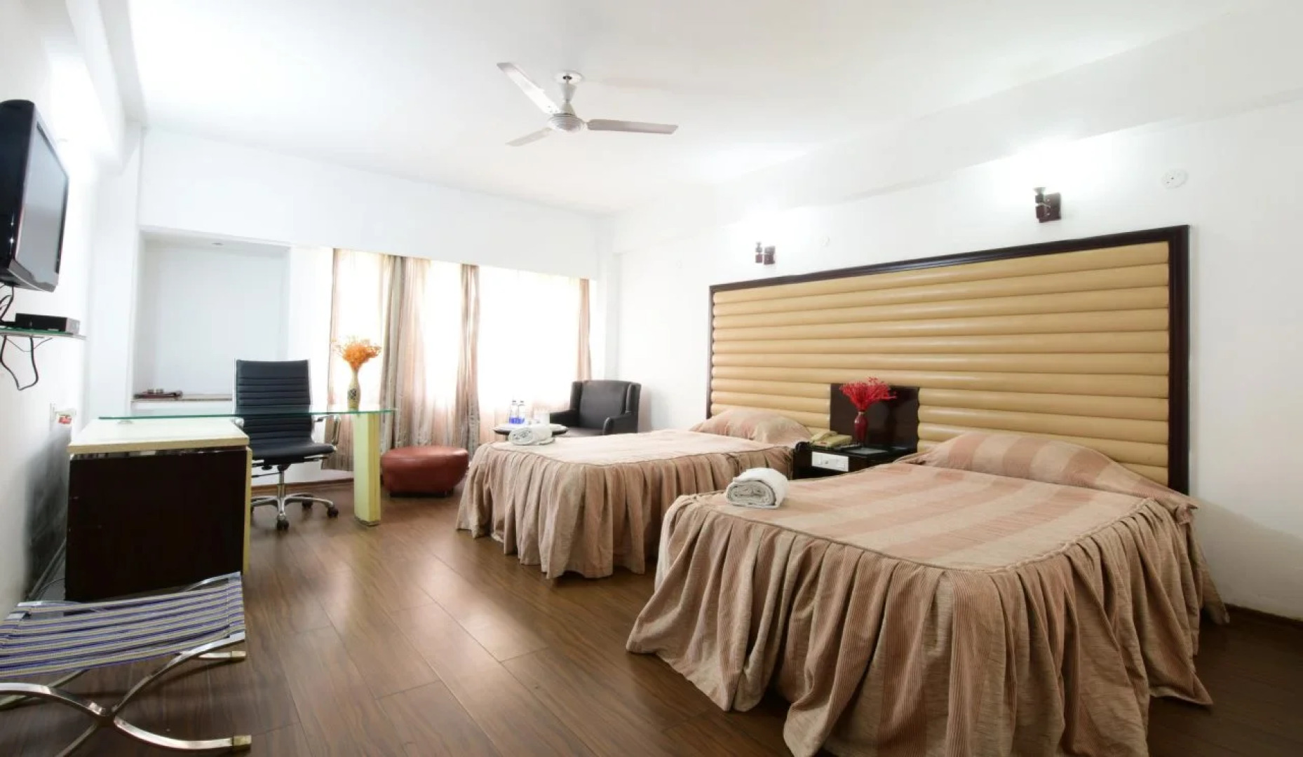 Hotel Grand Starline by OYO Rooms