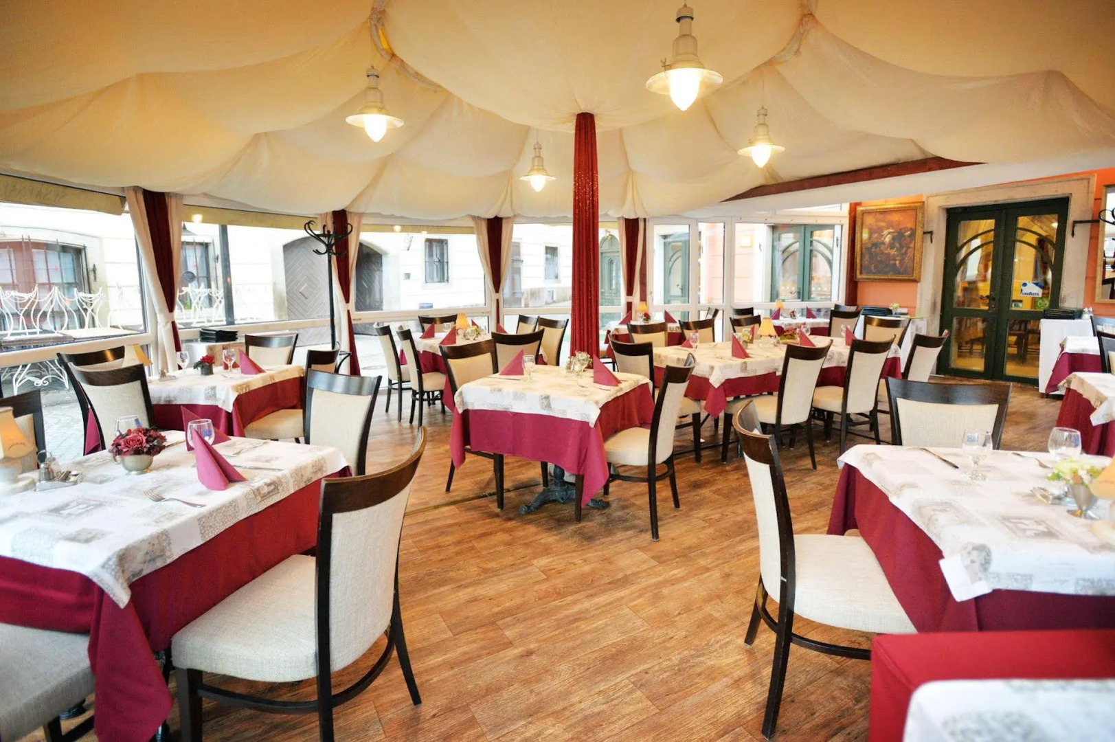 Hotel Senator-Ház Eger