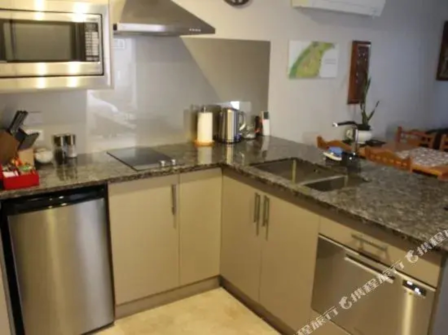 The Mackenzie Suites