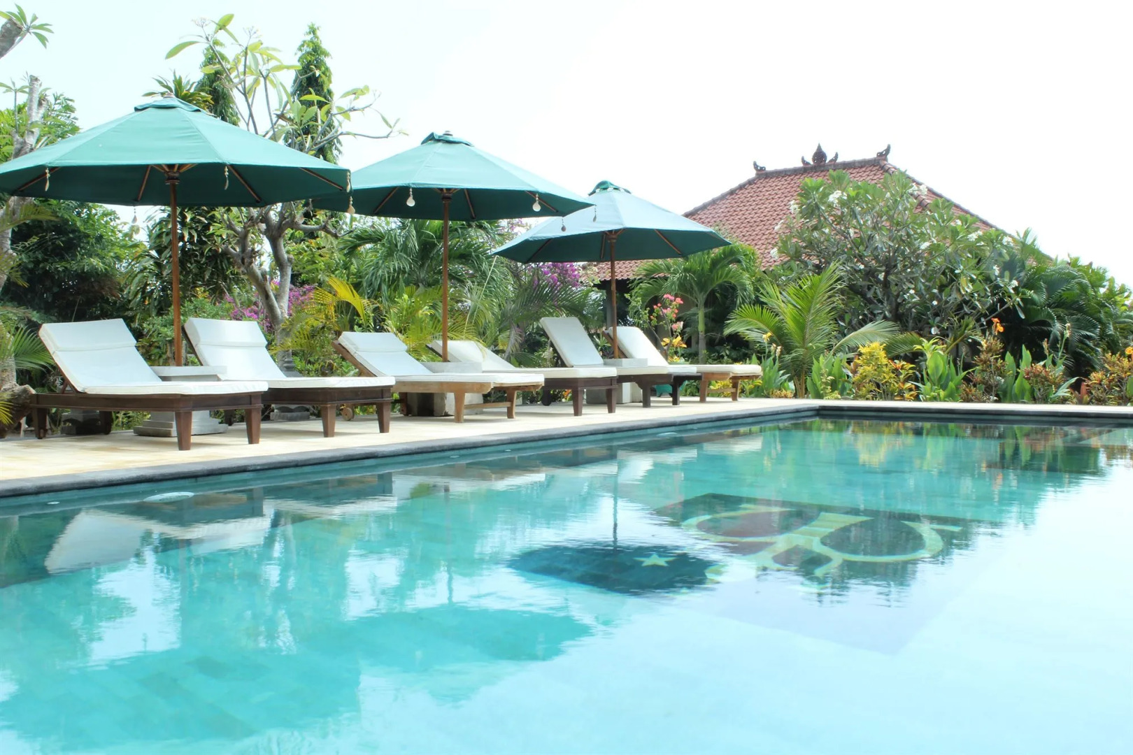 Man's Cottages and Spa