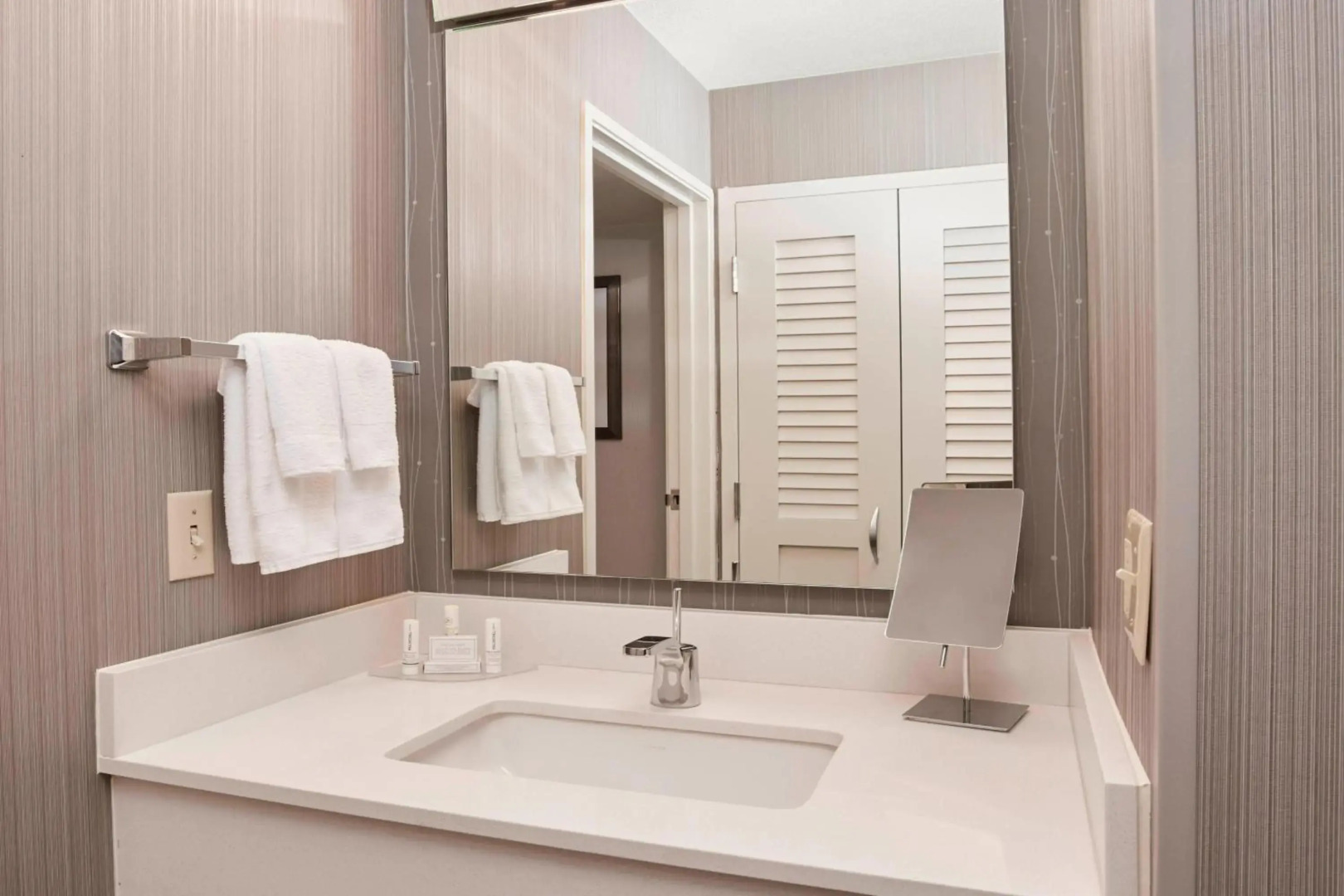 Courtyard by Marriott Detroit Pontiac/Auburn Hills