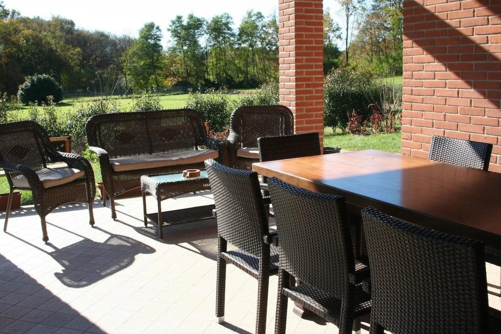 Altana Del Motto Rosso