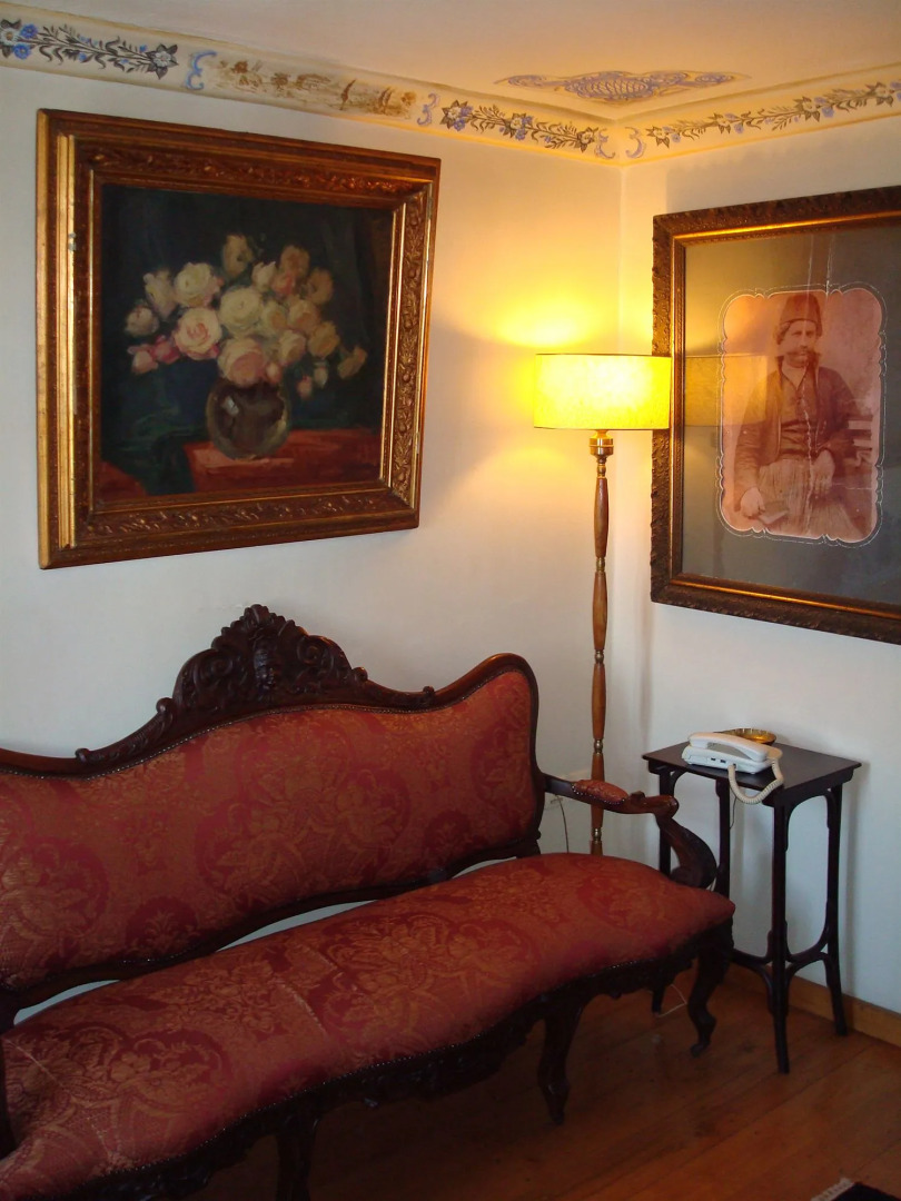 Oikia Alexandrou Traditional Inn