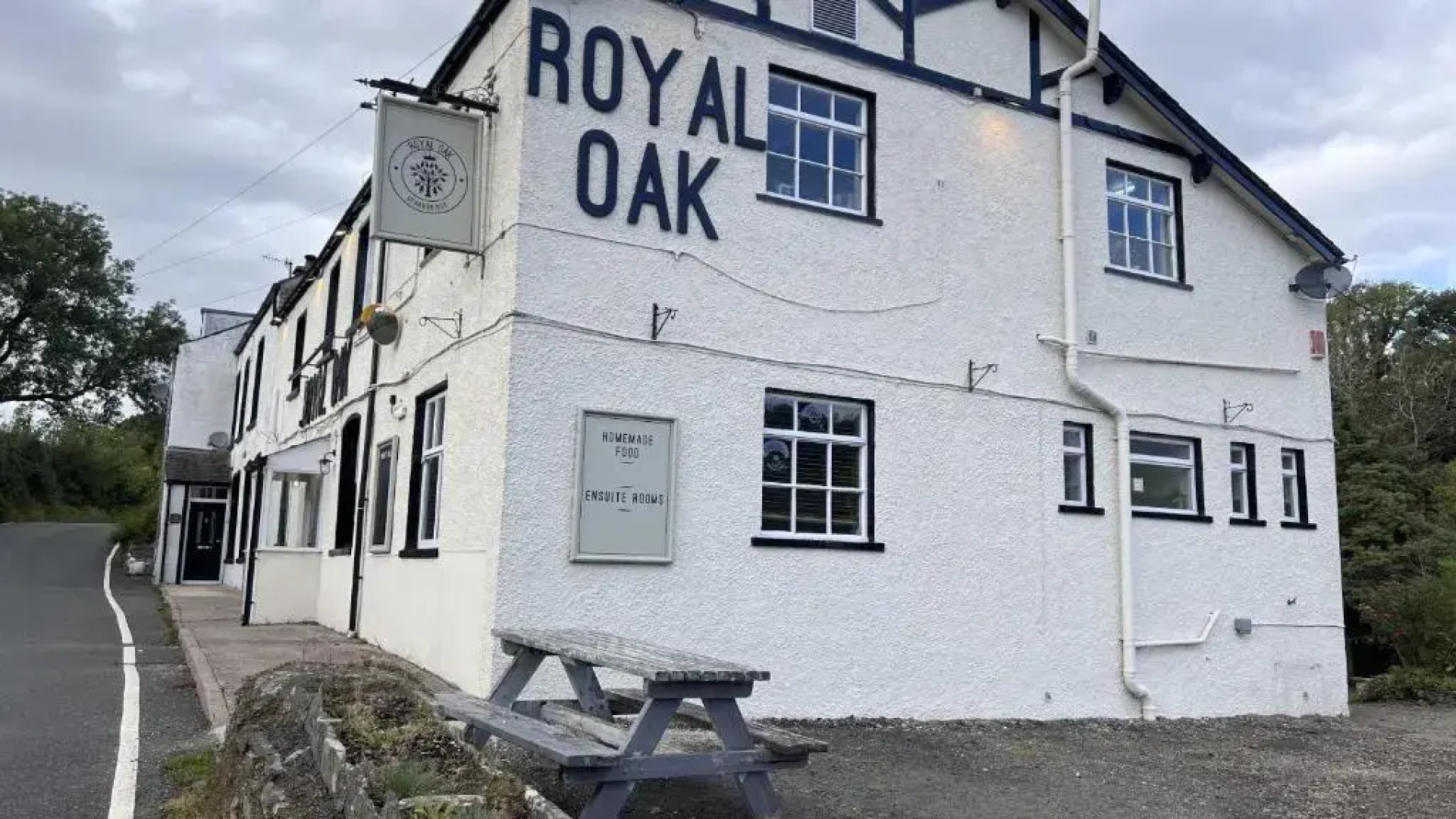 The Royal Oak Sparkbridge