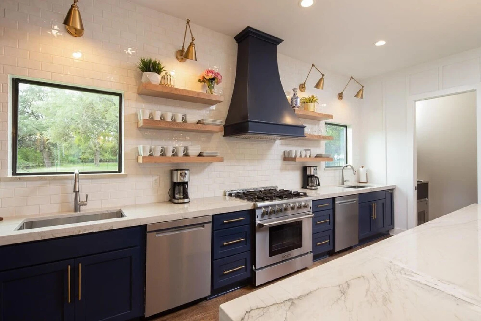 The White House On The Horseshoe 8 Bedroom Home by RedAwning