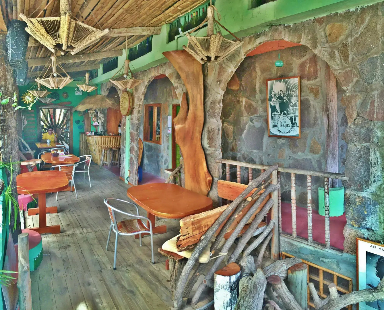 Lonesome George Ecolodge