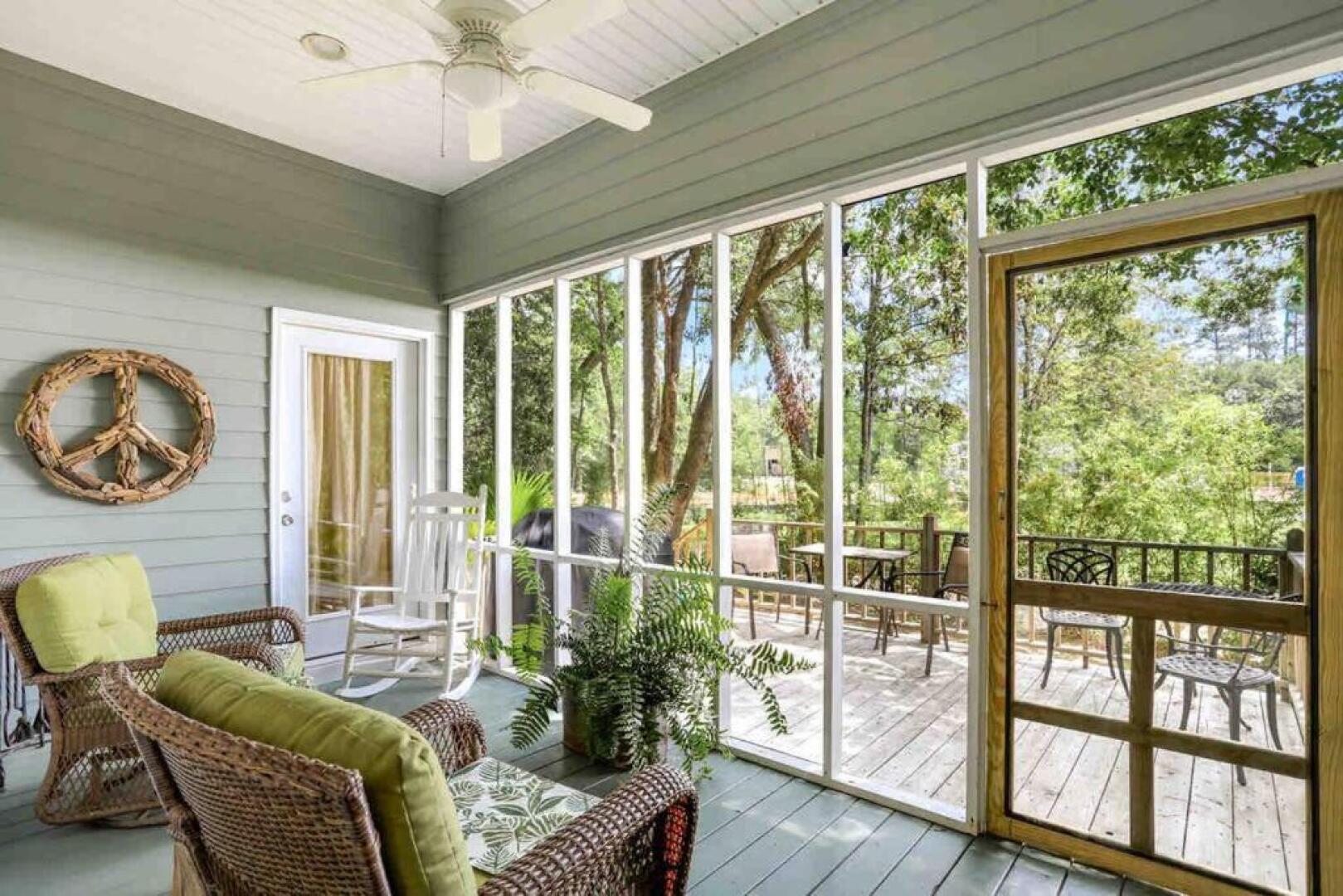 Guest House 3 blocks from the St Tammany Biking Trace & 4 blocks to Downtown Abita Springs