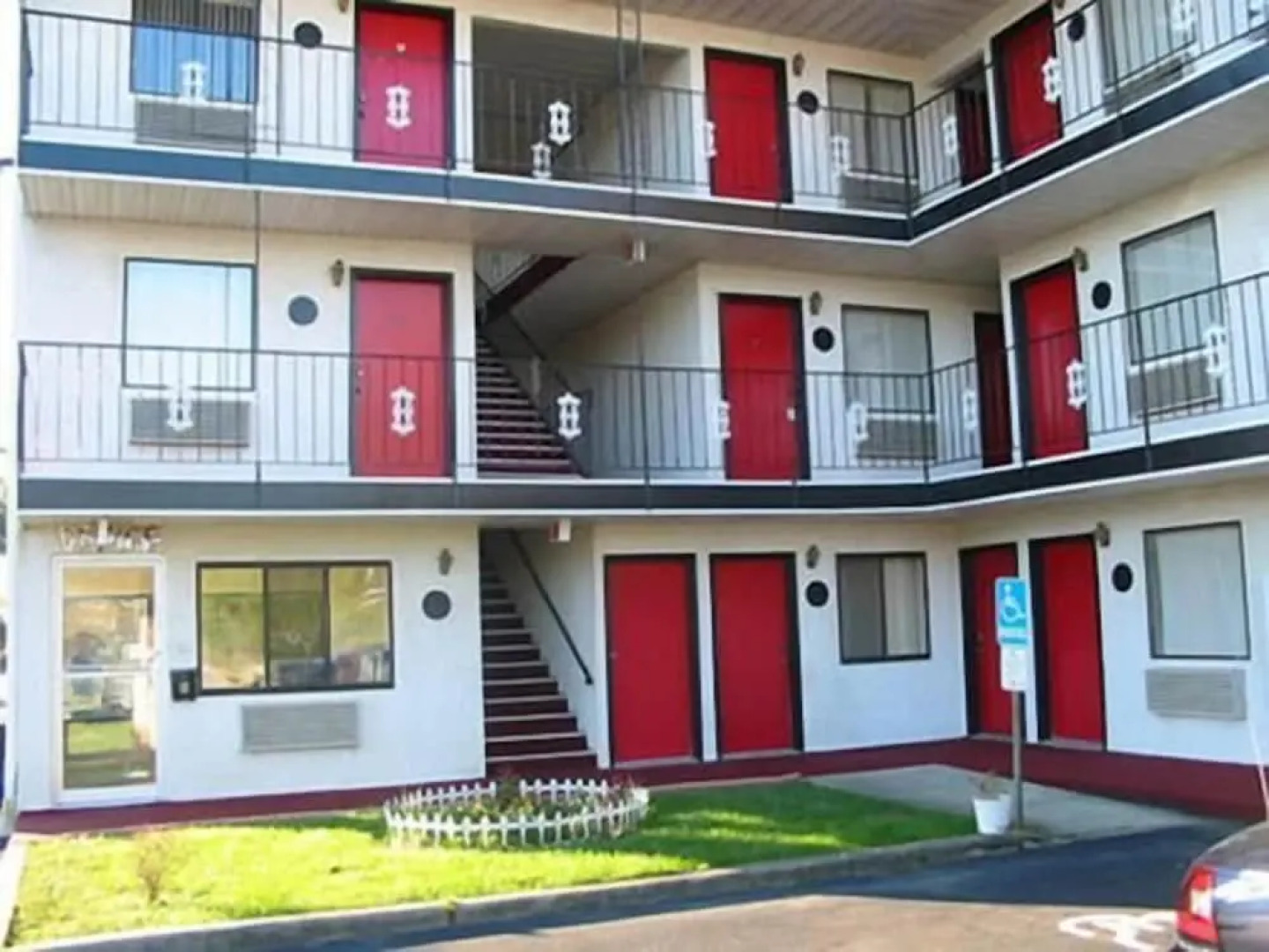 Red Carpet Inn Williamstown