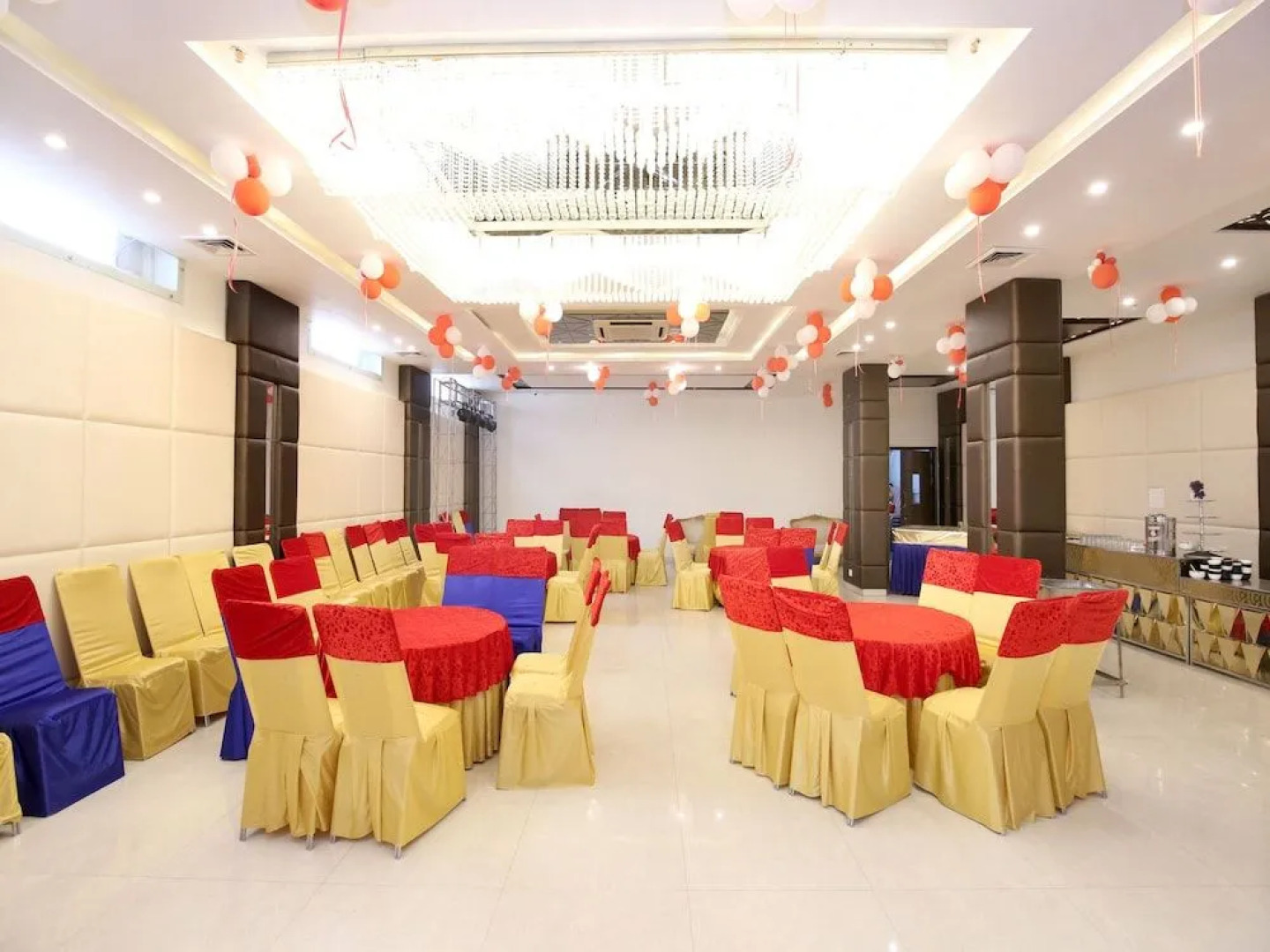 OYO 14981 Hotel Royal MJS