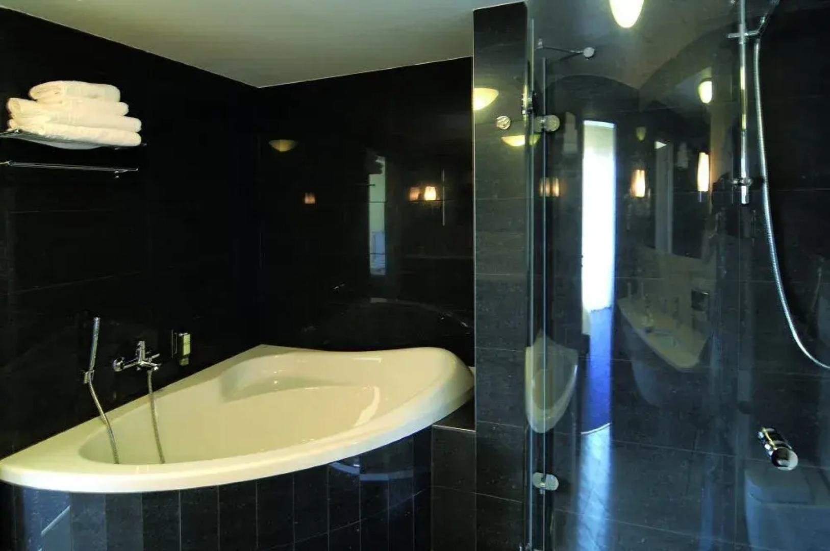 Spa Resort Tree of Life