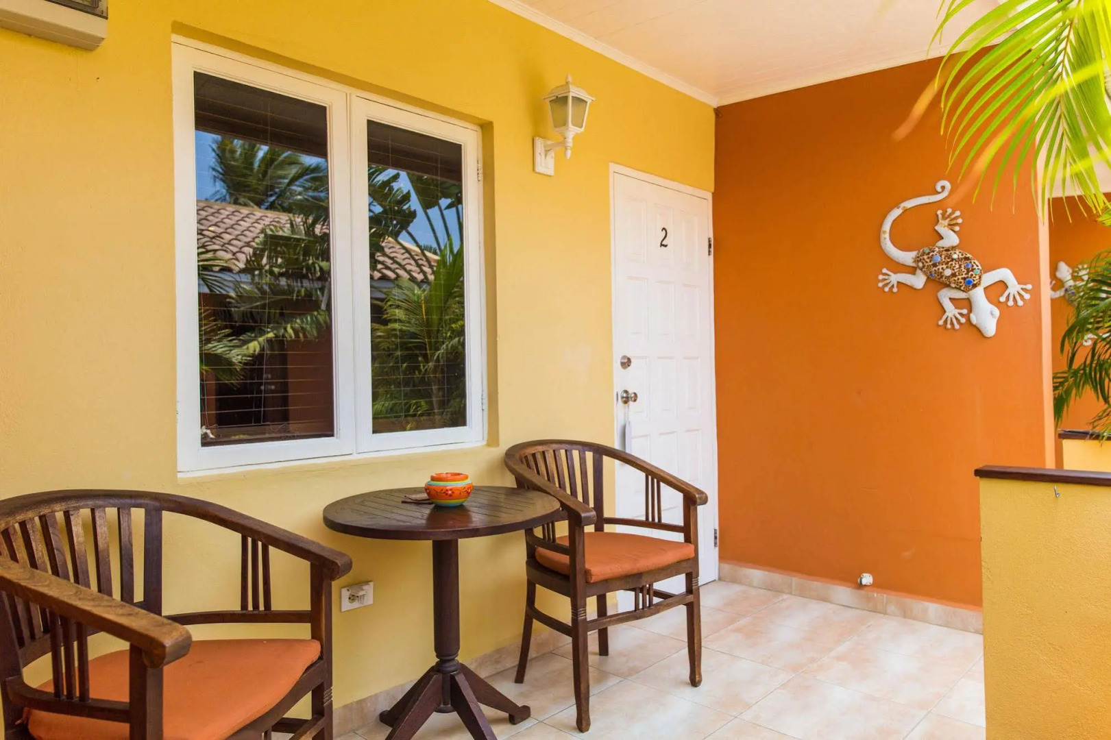 Cariñas Studio Apartments