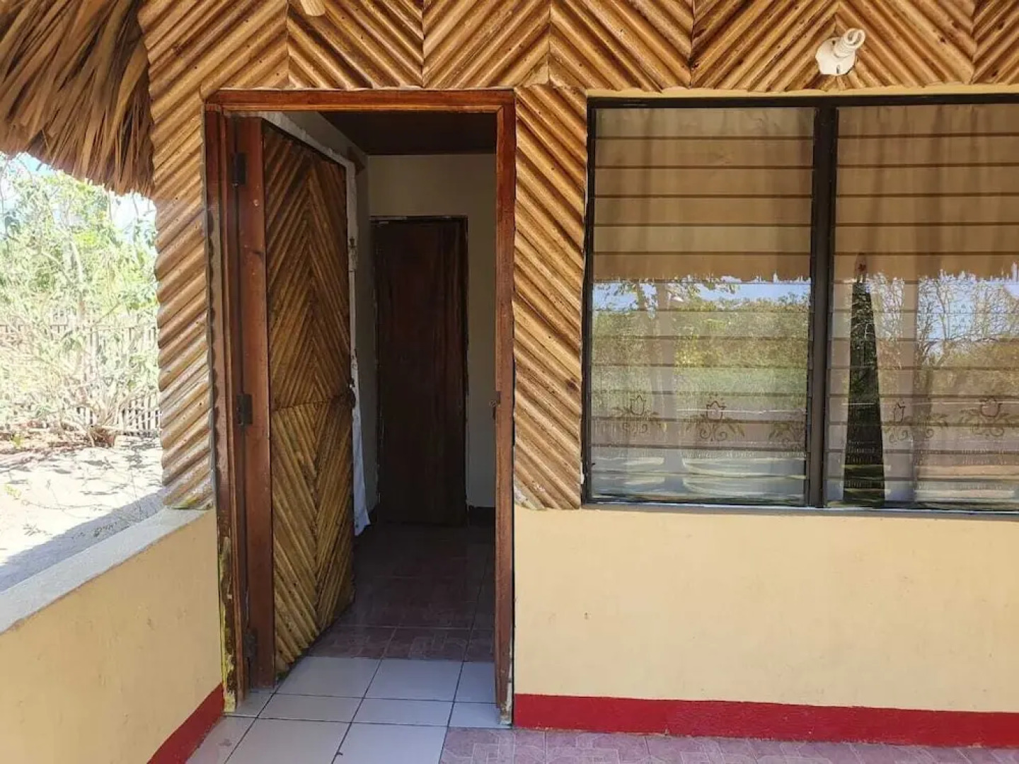 Hidden Paradise Beach Jiote