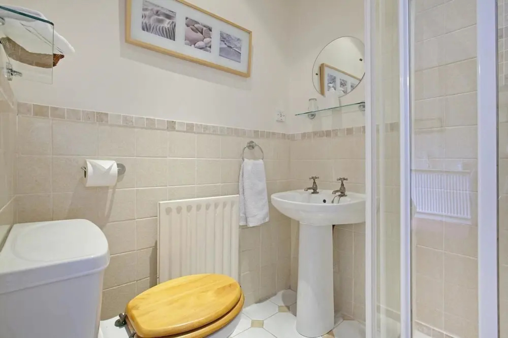 Tivoli Place Guesthouse