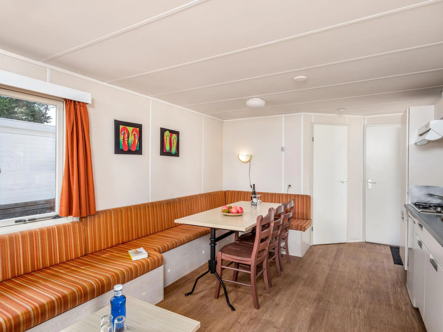 Comfortable chalet with microwave in natural surroundings