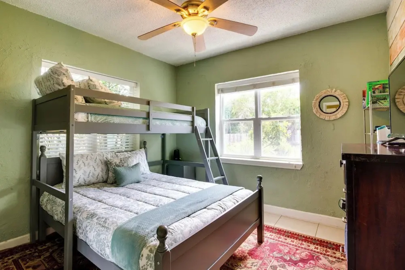 Deck, Fire Pit & Grill: Port Isabel Home!