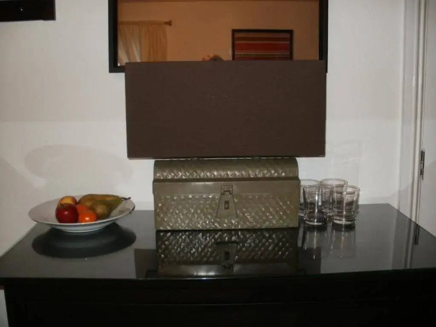 The Crown Inn - By Blunt Bars