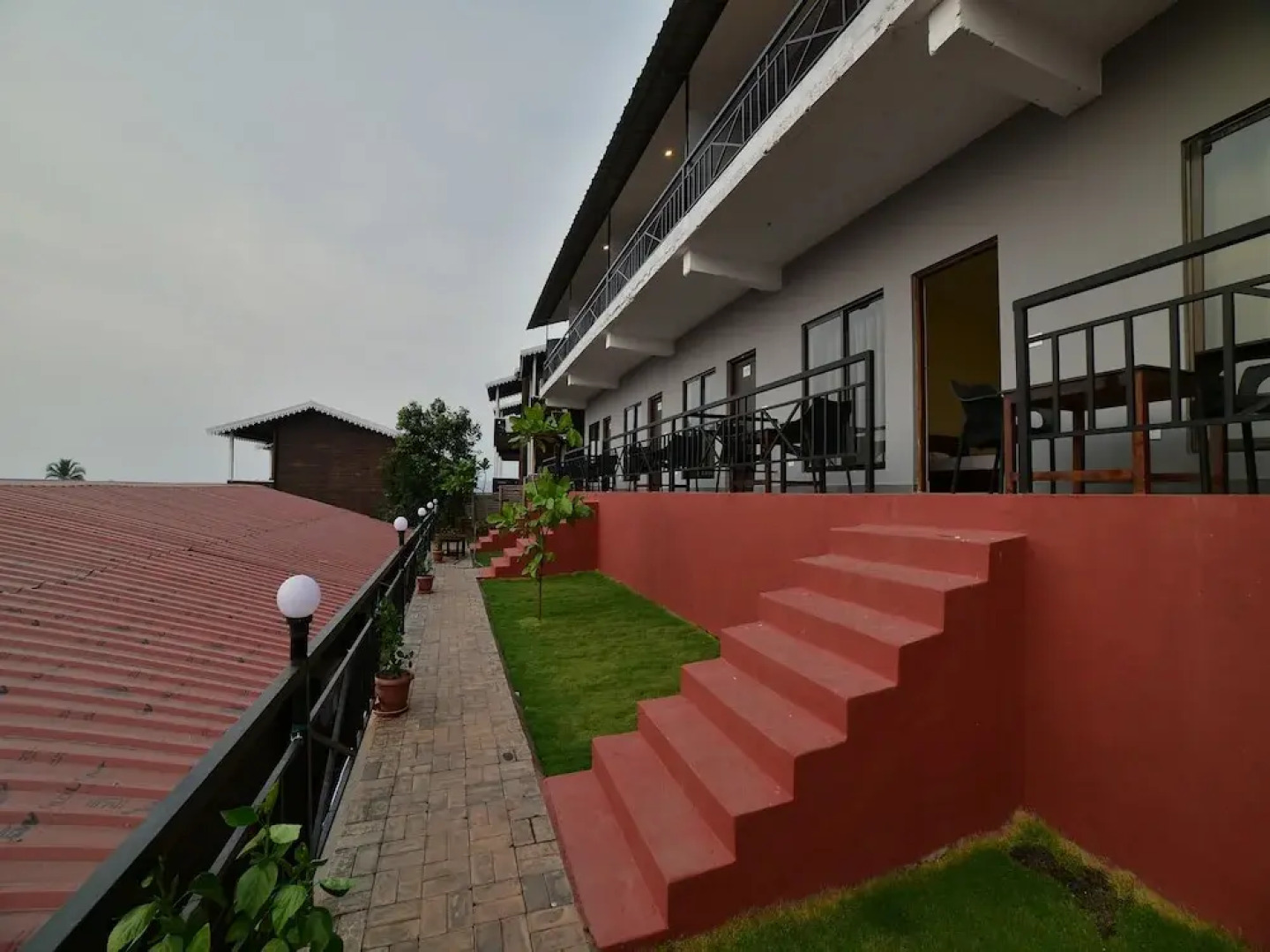 OYO 26850 Casa De Lamore