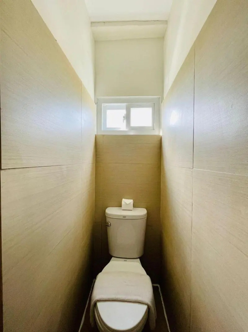 Vaccinated Staff - 823 Stay Inn