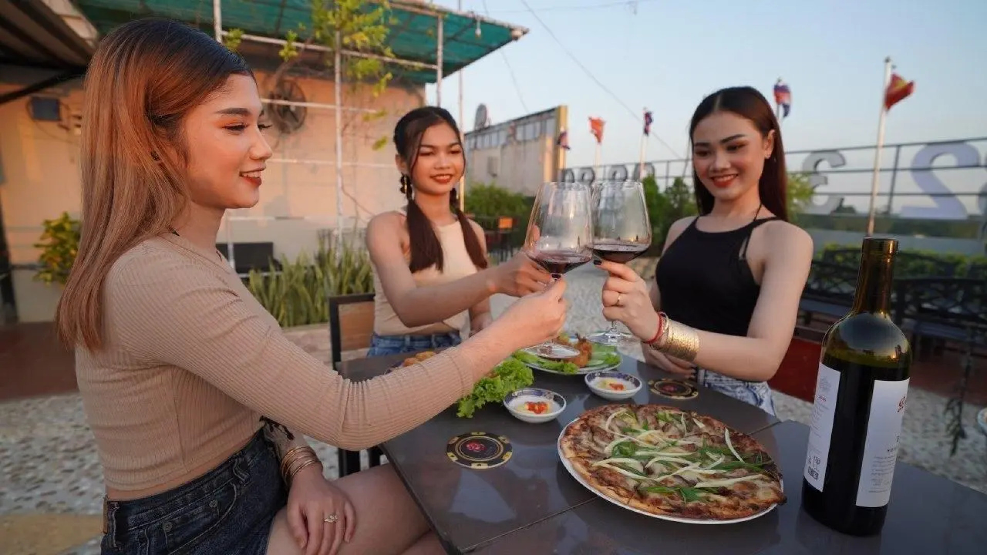 Lucky Ruby Border Casino