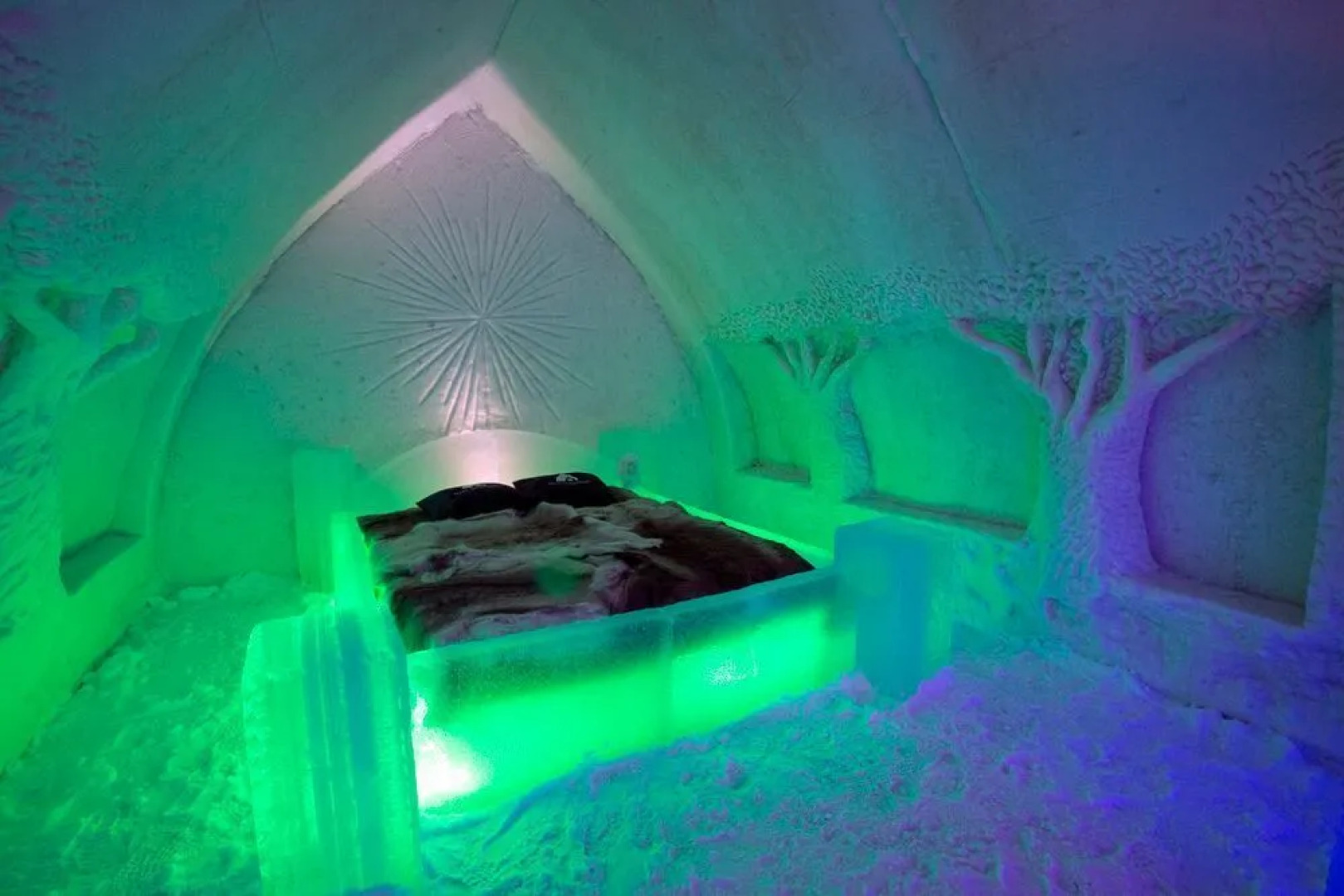 Arctic SnowHotel & Glass Igloos