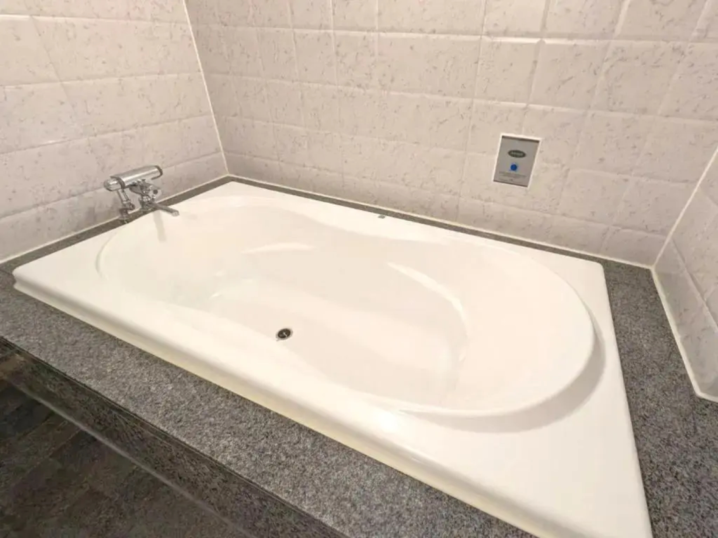Hotel First