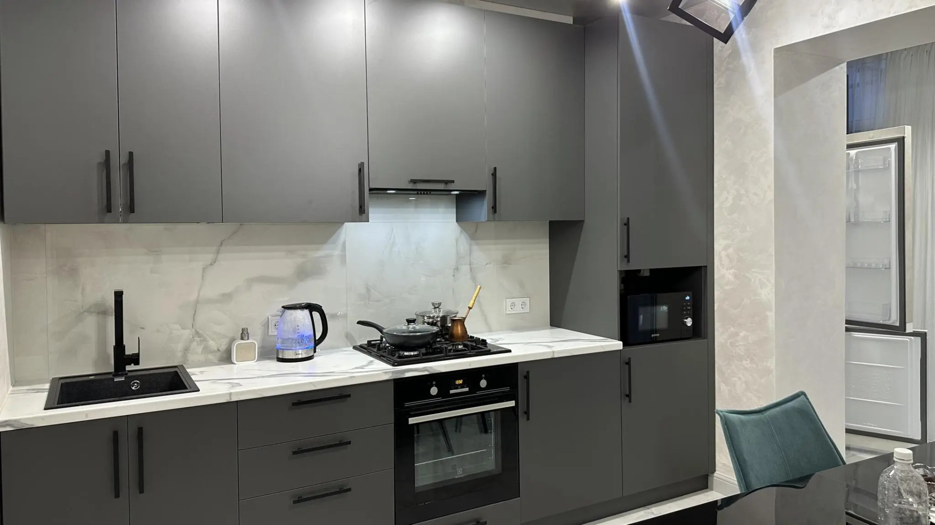 Aura на улице Весенняя 21Ж