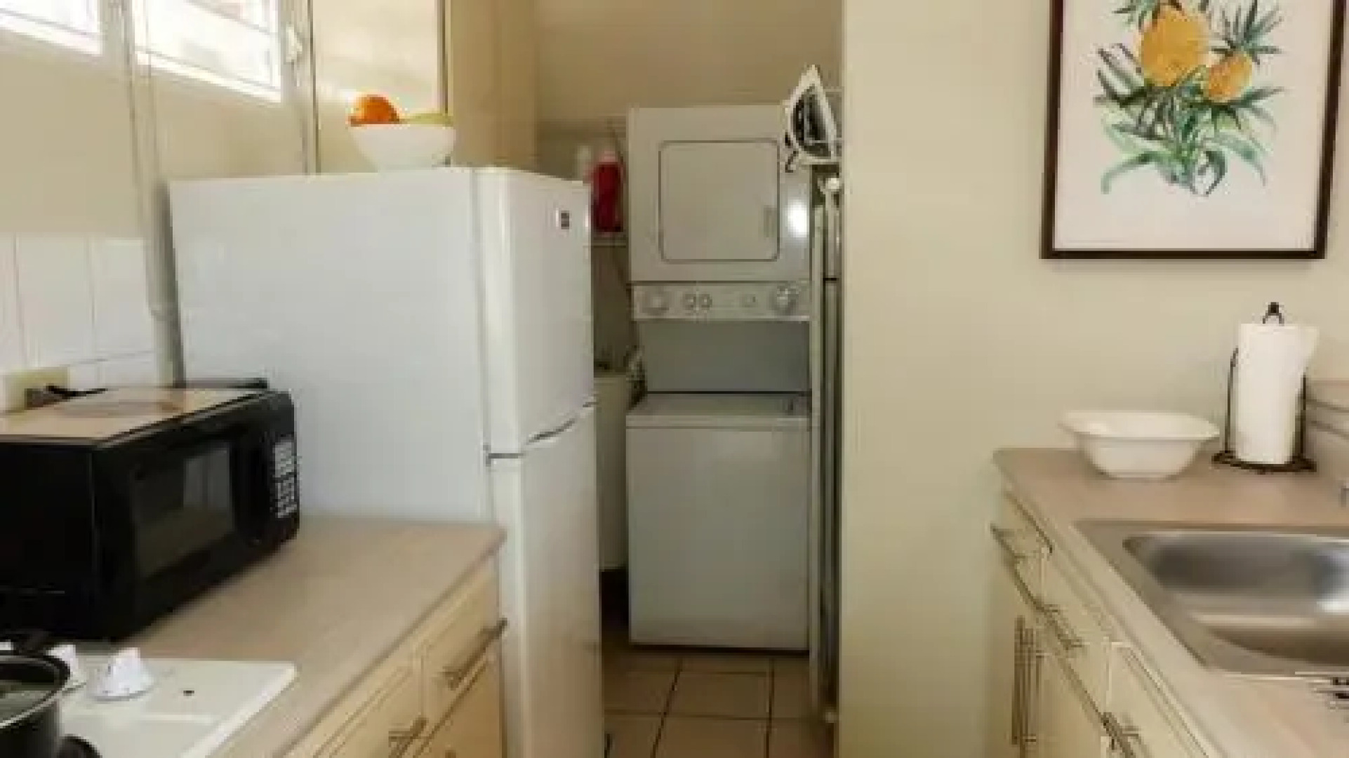#2 Apt W/Tv Netflix Wifi A/C Hot Water Laundry