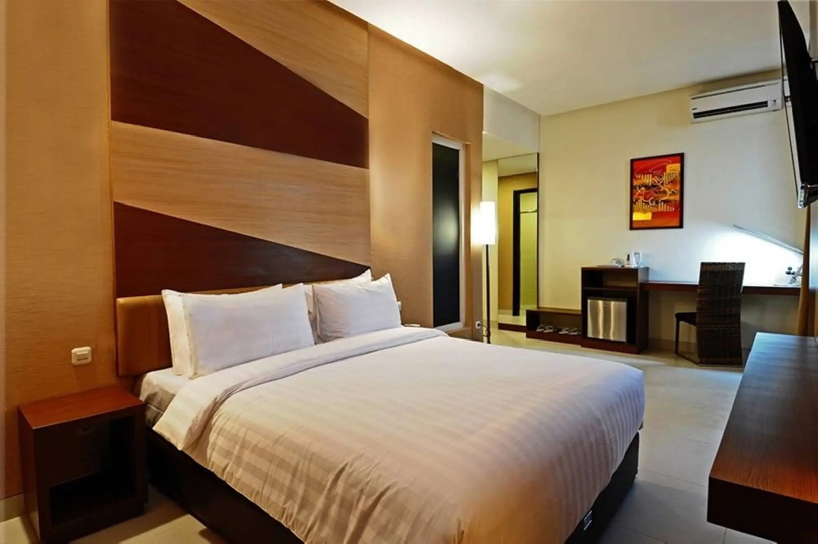 Lynt Hotel Jakarta