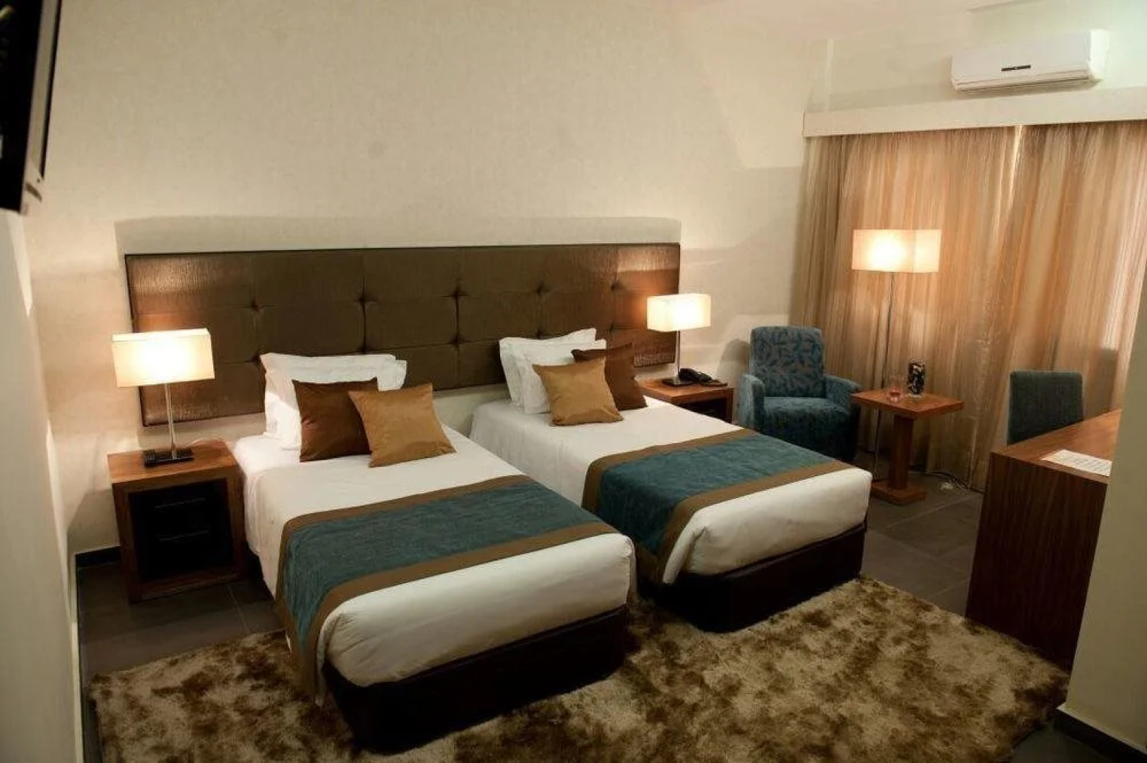 Hotel Quatro Pétalas