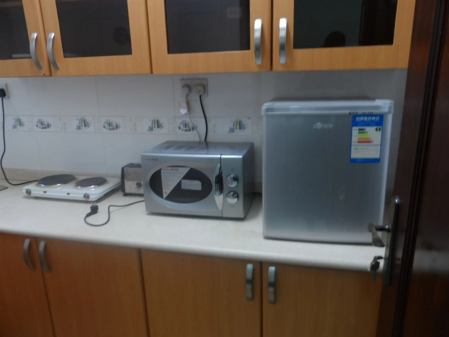 De Holiday Beach Hotel