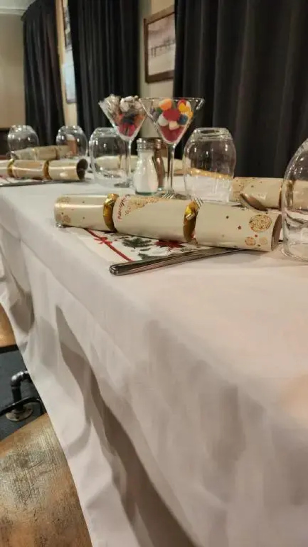 Fairlie Hotel ( Top Pub )