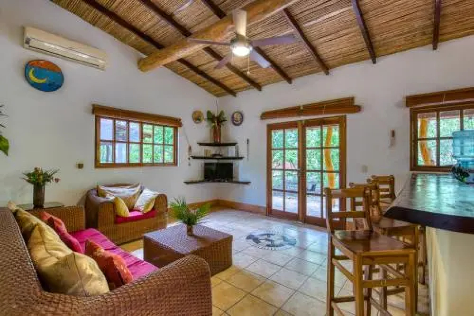 Mango Rosa Resort