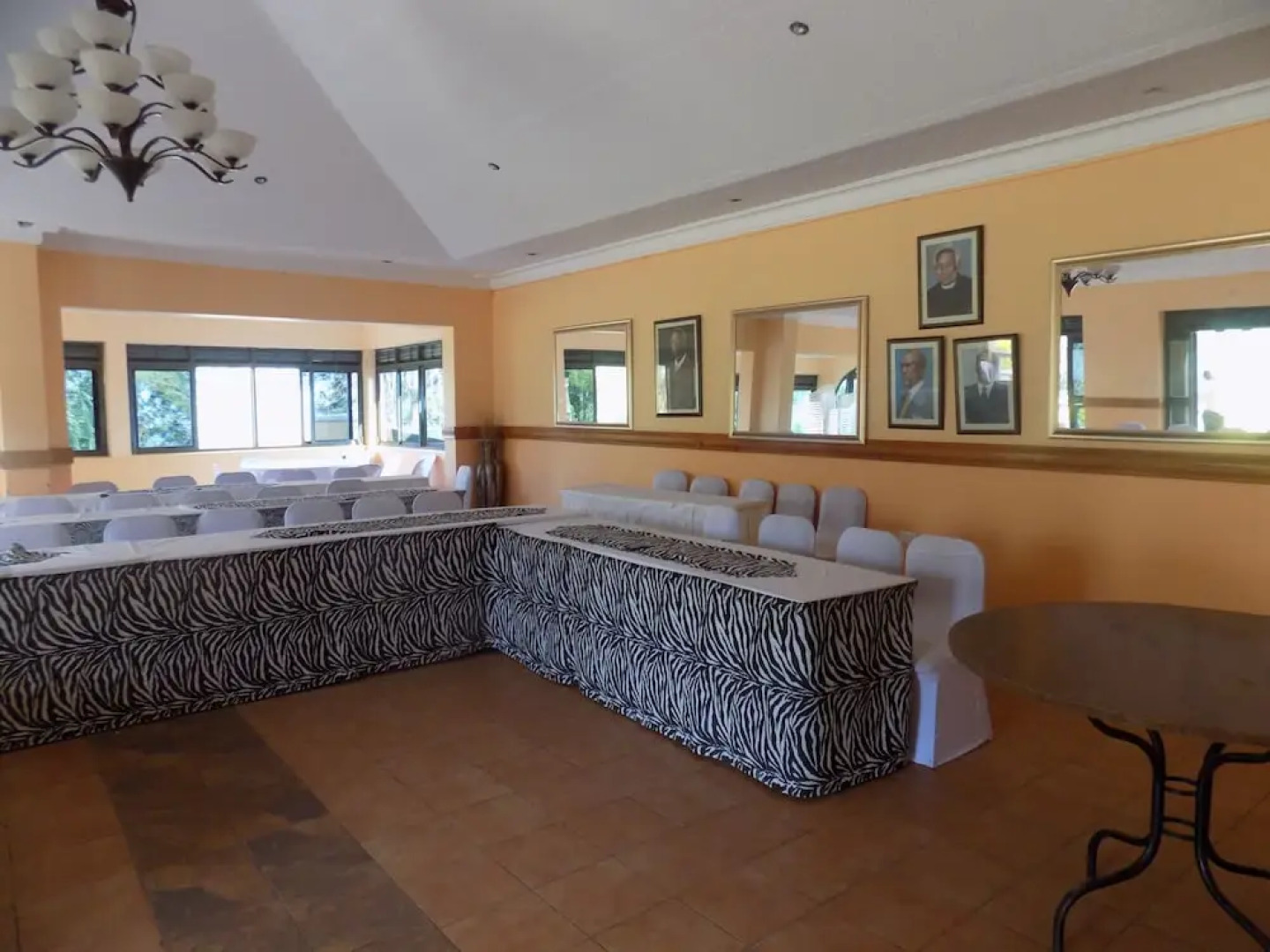 Heritage Country Club