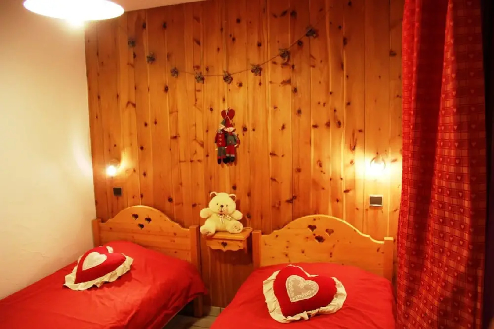 Chalet LES Ancolies - Gentiane : 3 Pièces Cabine 6 Personnes / 3 Rooms Cabin 6 People