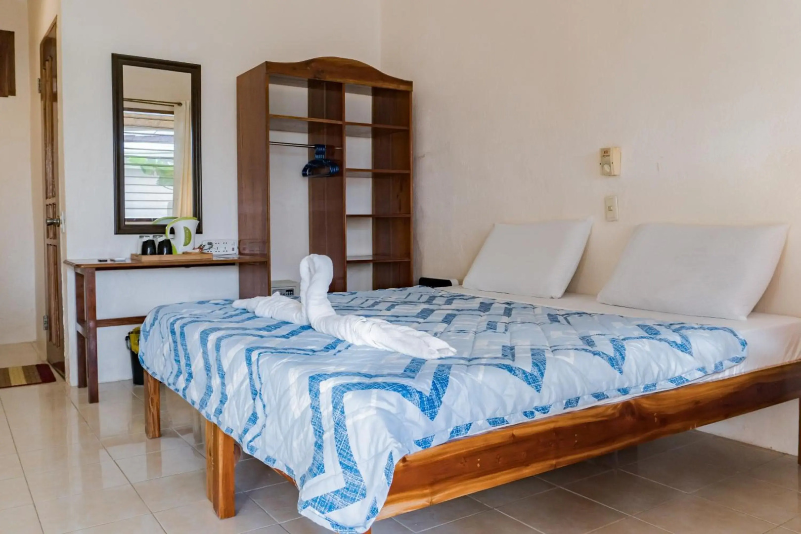 Quo Vadis Dive Resort Moalboal