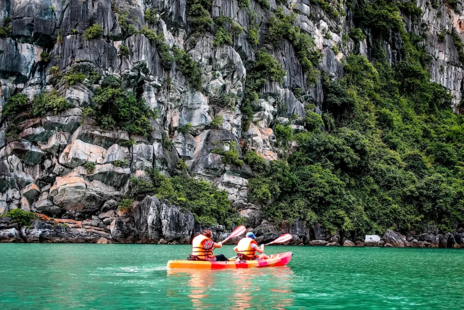 Signature Halong Cruise