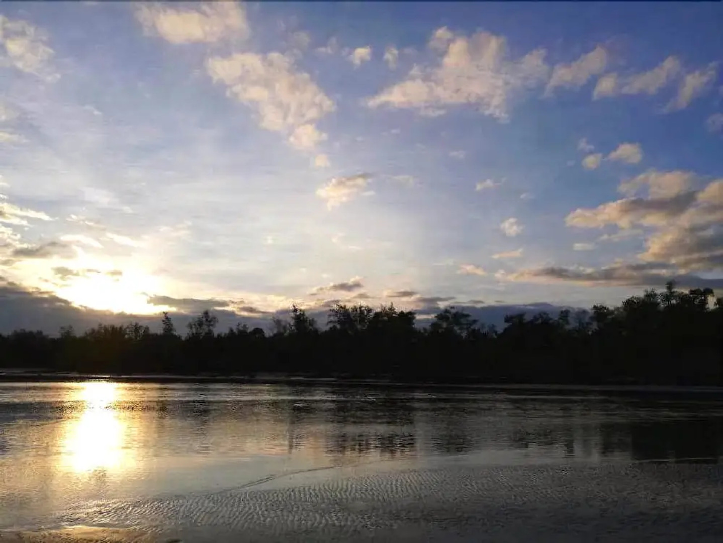 Raintree Beach & Golf Resort