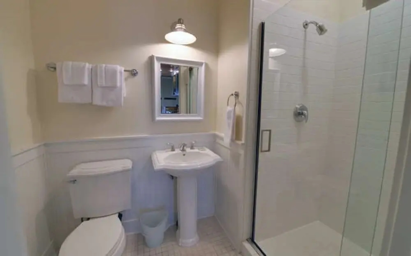 MCBTS18 Wisteria - Three Bedroom Cottage