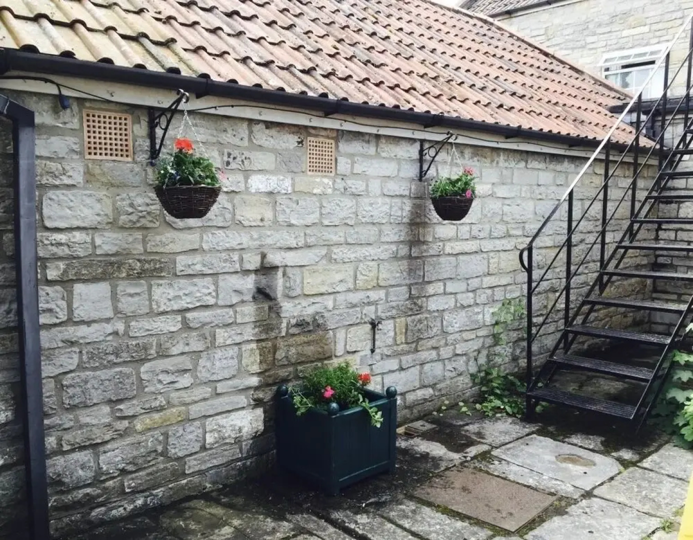 Mullions 51 B&B