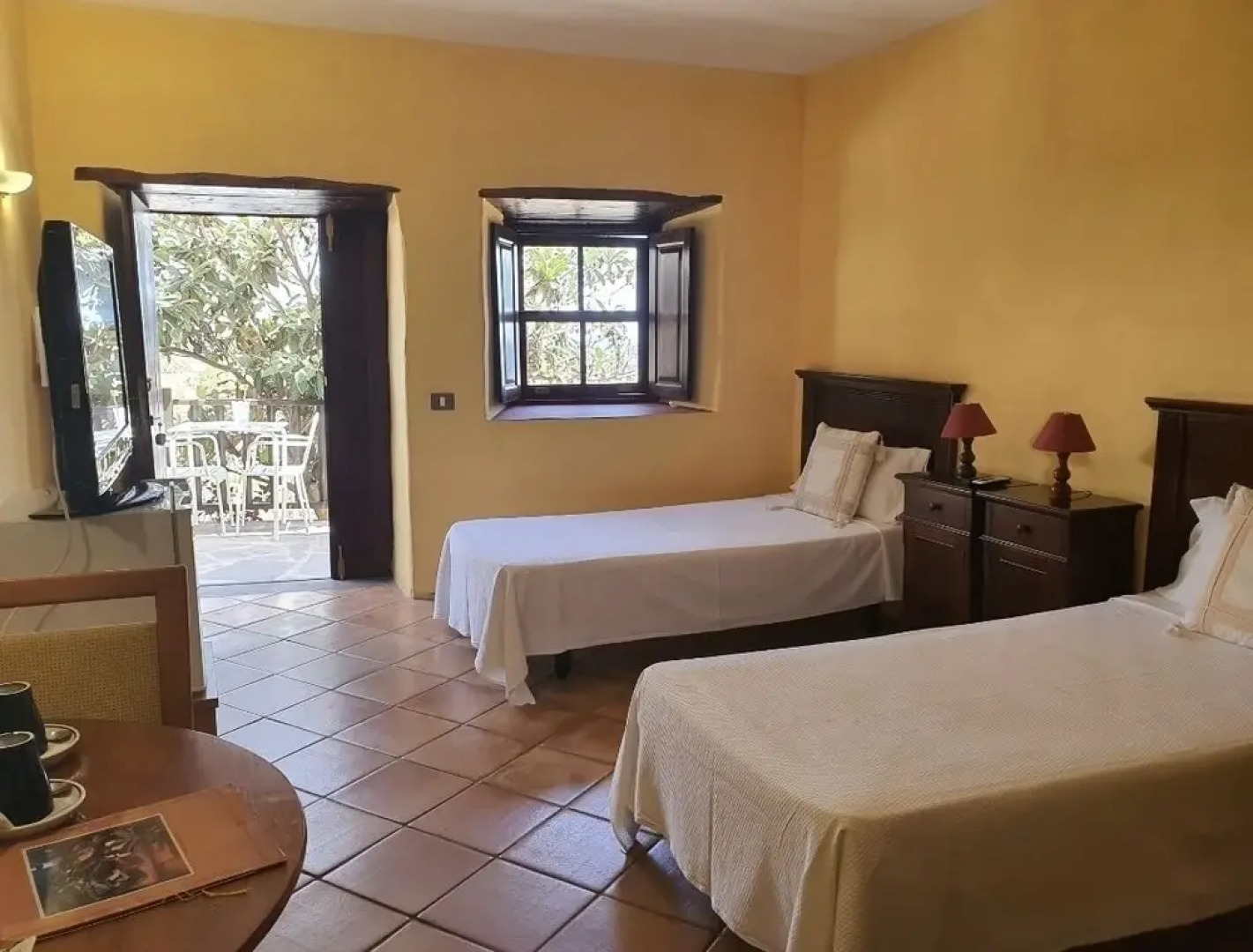 Hotel Rural La Raya 1866